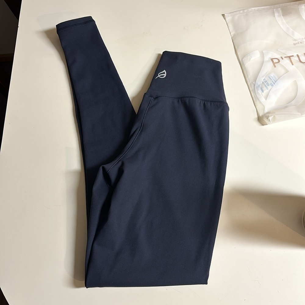 Navy Ptula Cassey leggings 26” NEW XS